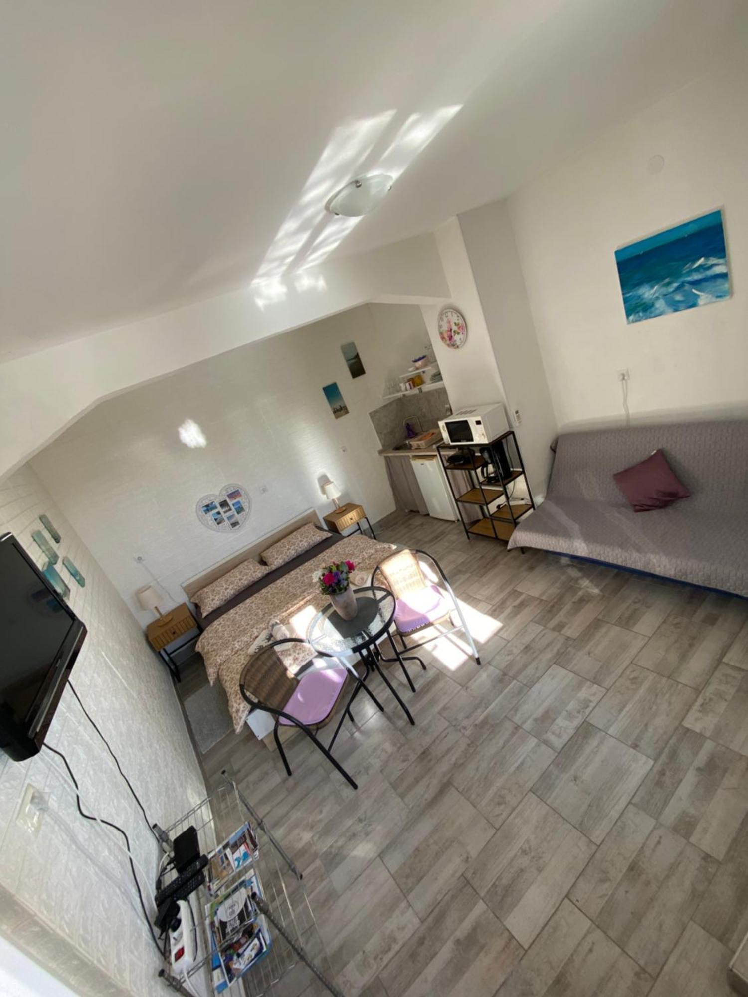 Apartman Maja Pula Exteriör bild